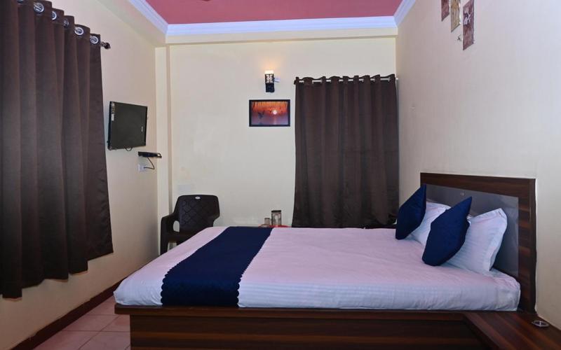 Hotel The Finch Puri Exterior photo